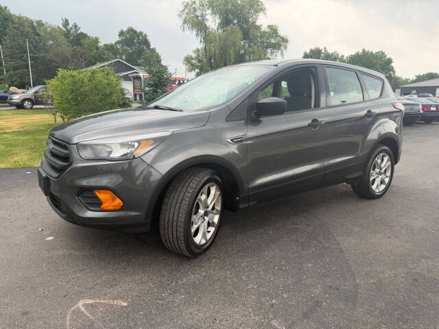 2018 Ford Escape S's photo