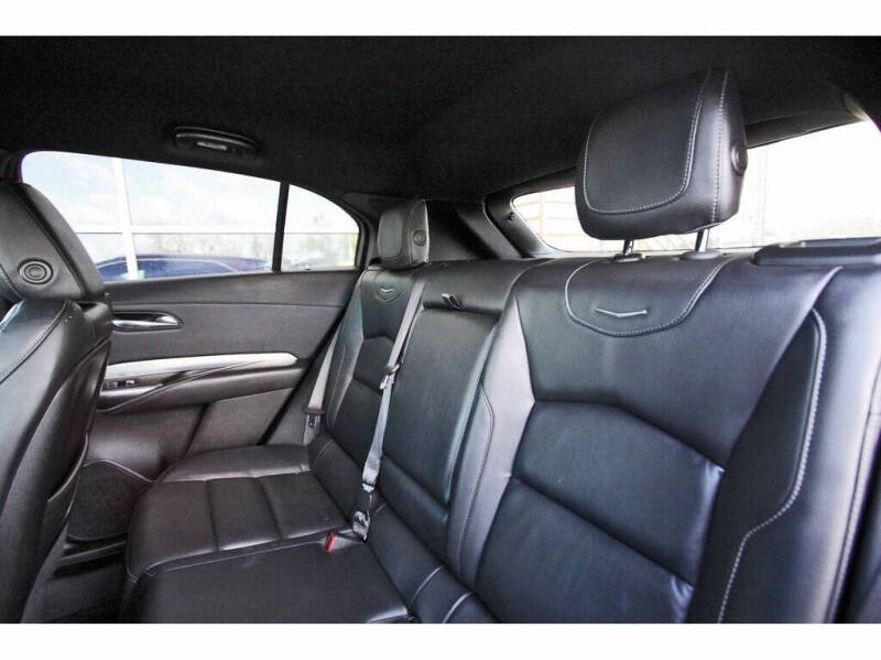 2021 Cadillac XT4 Premium Luxury