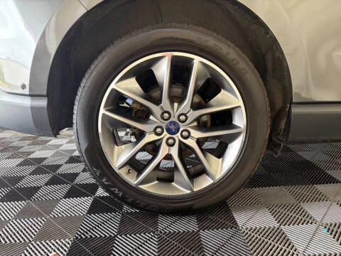 2016 Ford Edge Titanium