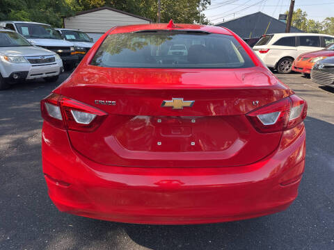 2017 Chevrolet Cruze LT Auto