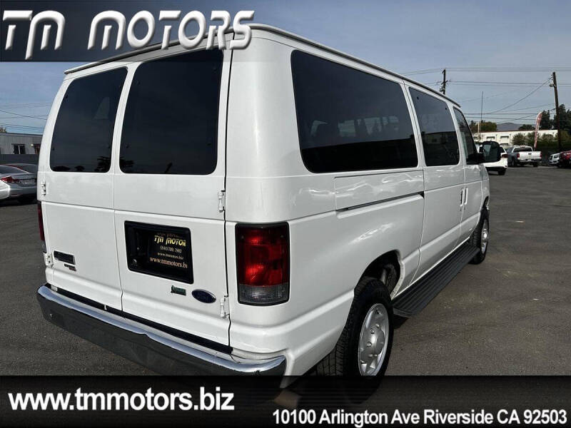 2011 Ford E-Series E-350 SD XLT