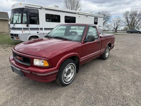 1997 GMC Sonoma for sale at D & T AUTO INC in Columbus MN