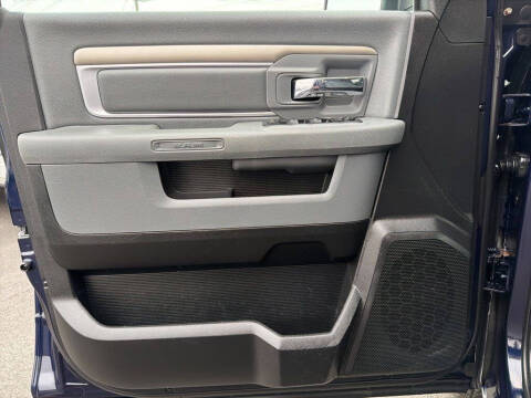 2013 RAM 1500 SLT