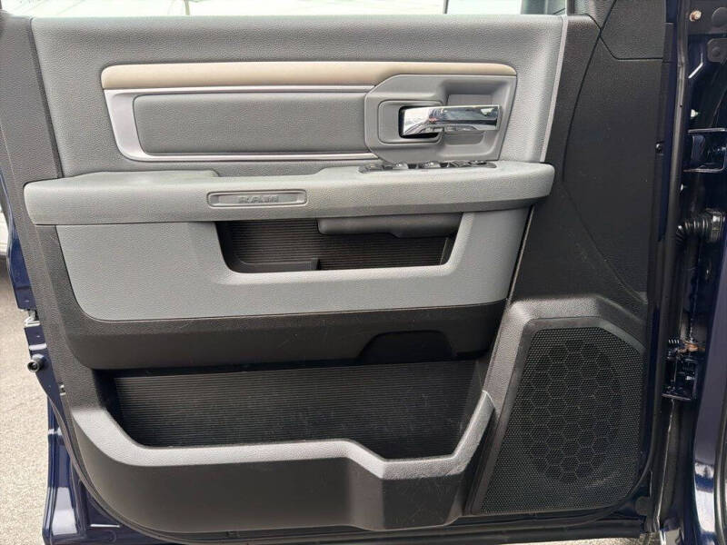 2013 RAM 1500 SLT