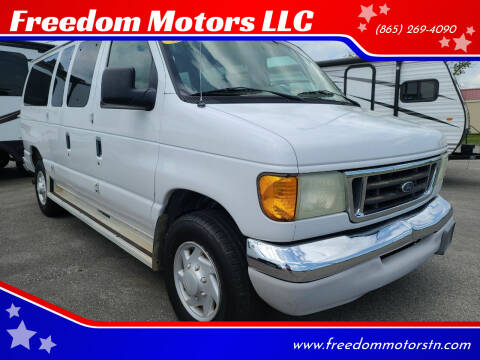 2003 Ford E-Series Wagon for sale at Freedom Motors LLC in Knoxville TN