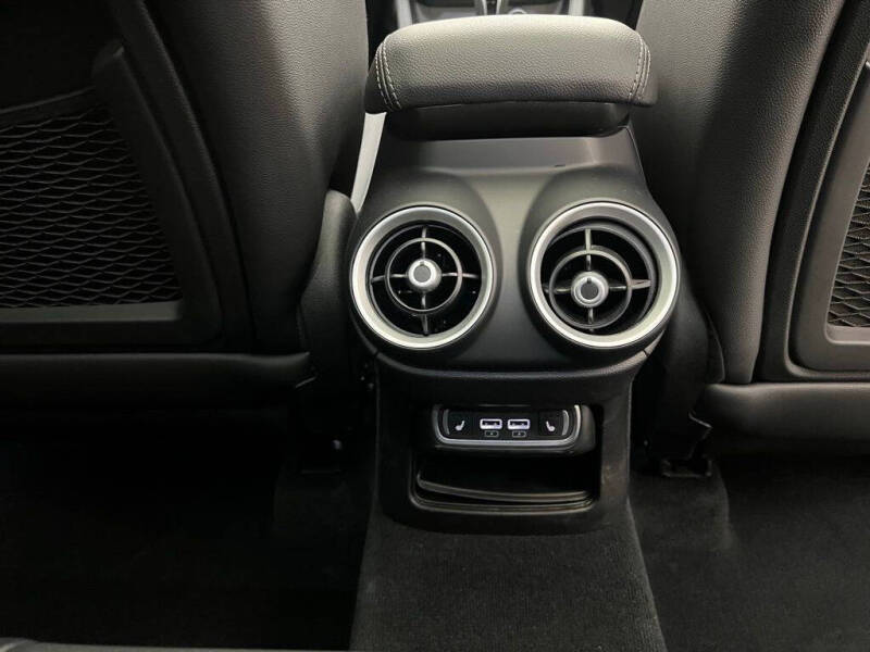 2022 Alfa Romeo Stelvio Veloce