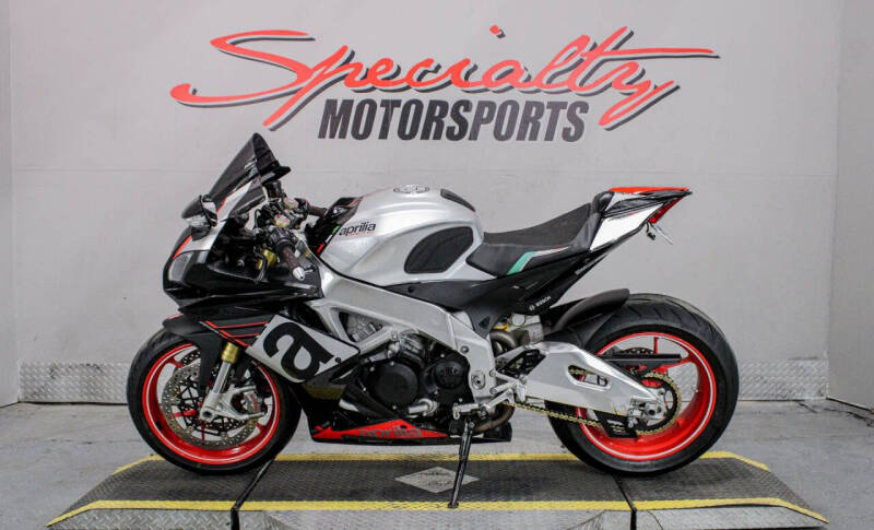 2019 Aprilia RSV4