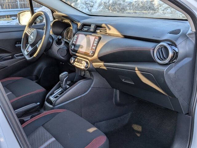 2024 Nissan Versa SR