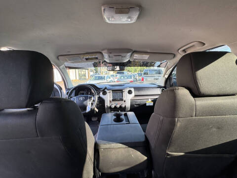 2019 Toyota Tundra SR5