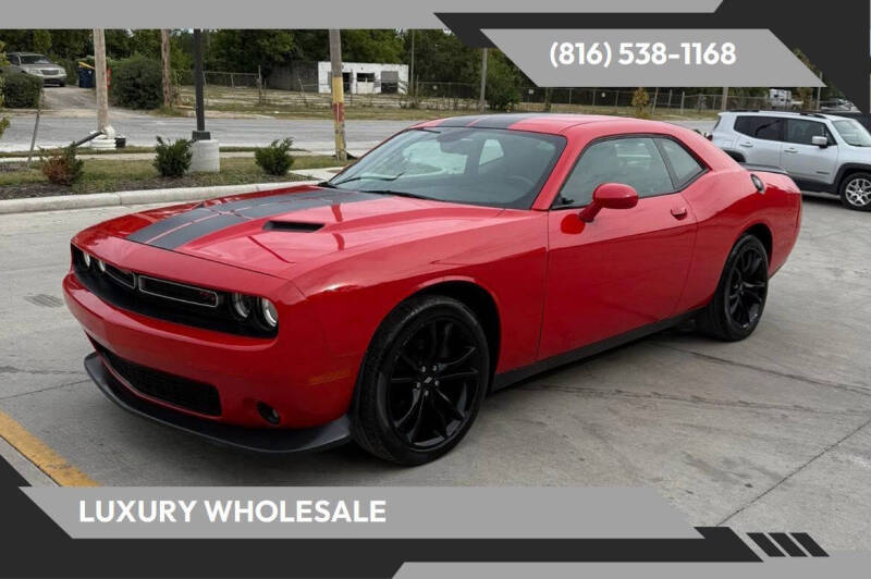 2017 Dodge Challenger SXT Plus