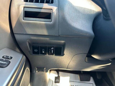 2012 Toyota Prius v Five