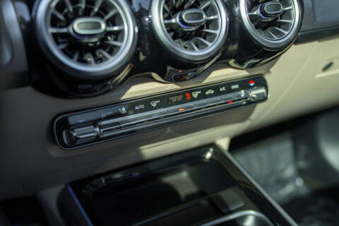 2022 Mercedes-Benz GLB GLB 250 4MATIC