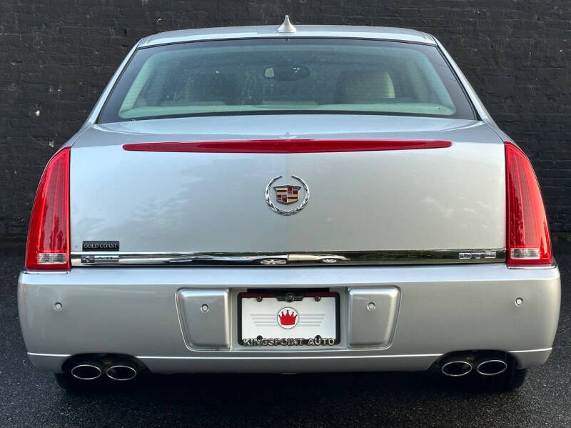 2010 Cadillac DTS Luxury Collection