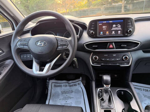 2019 Hyundai Santa Fe SE 2.4L
