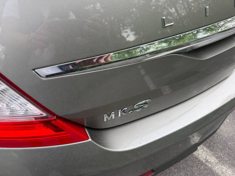 2016 Lincoln MKS