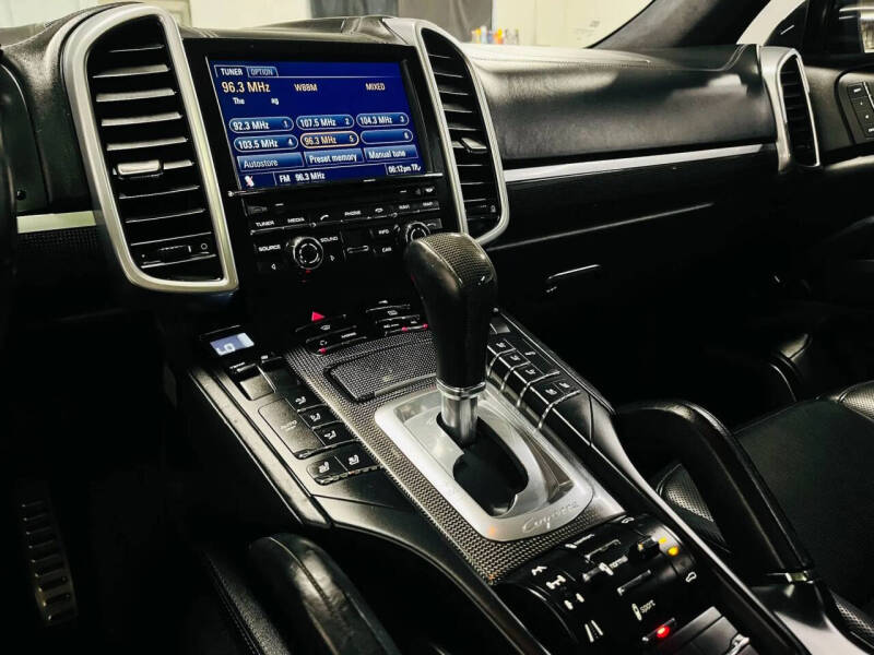 2011 Porsche Cayenne Turbo