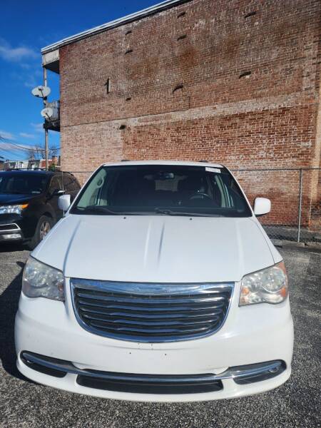 2014 Chrysler Town and Country for sale at Auto Mart Of York in York PA
