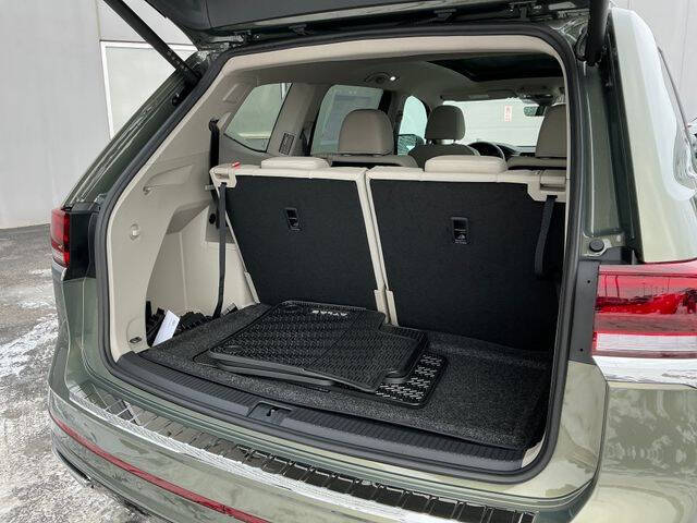 2026 Volkswagen Atlas SEL Premium R-Line 4Motion