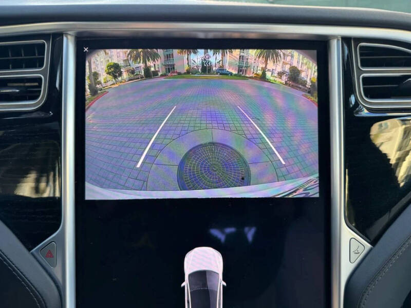 2017 Tesla Model S 75D