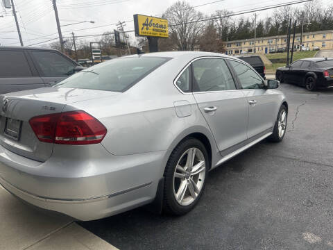 2015 Volkswagen Passat 1.8T SE