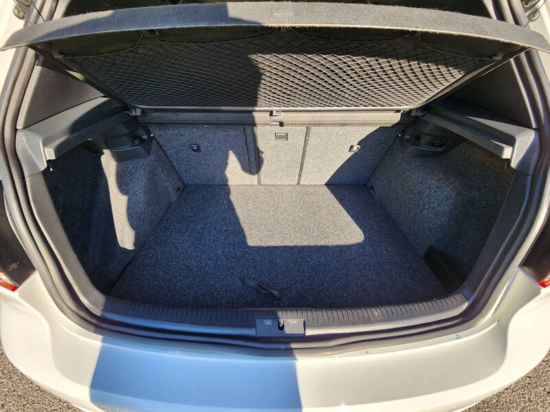2012 Volkswagen Golf R