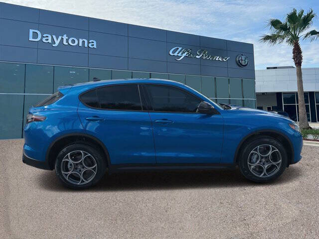 2025 Alfa Romeo Stelvio