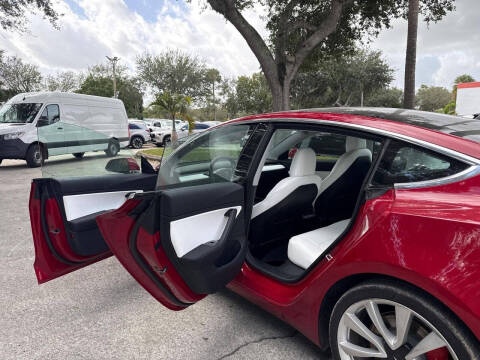 2018 Tesla Model 3 Performance