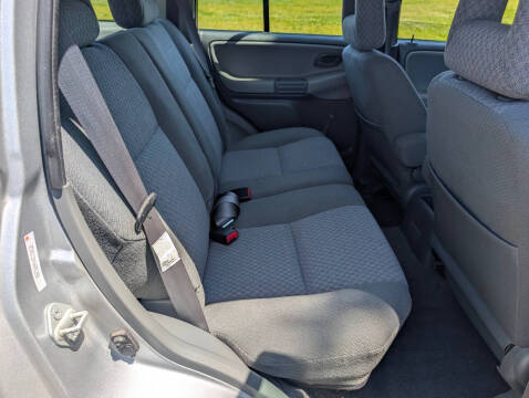 2004 Chevrolet Tracker
