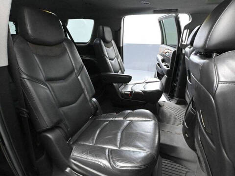 2017 Cadillac Escalade ESV Luxury