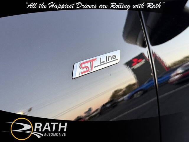 2025 Ford Escape ST-Line