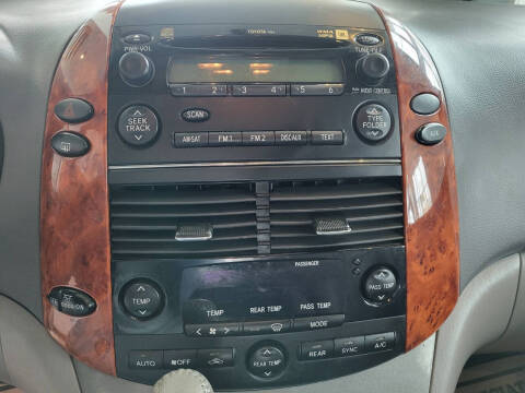 2007 Toyota Sienna XLE 7-Passenger