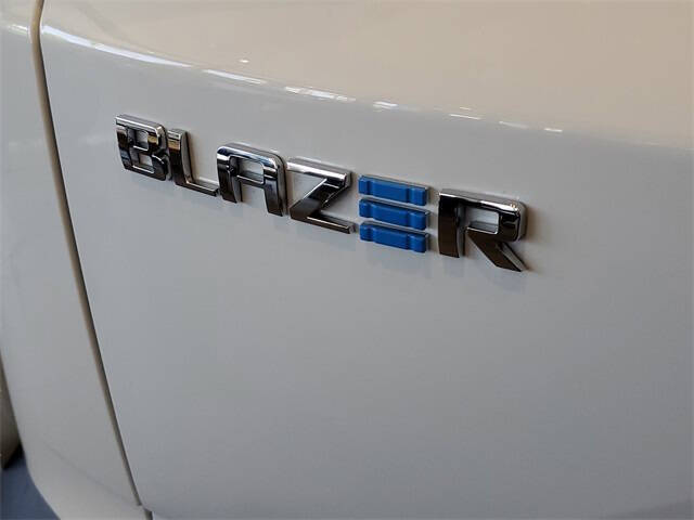 2025 Chevrolet Blazer EV LT