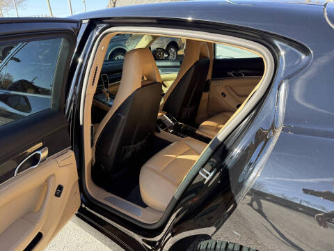 2015 Porsche Panamera