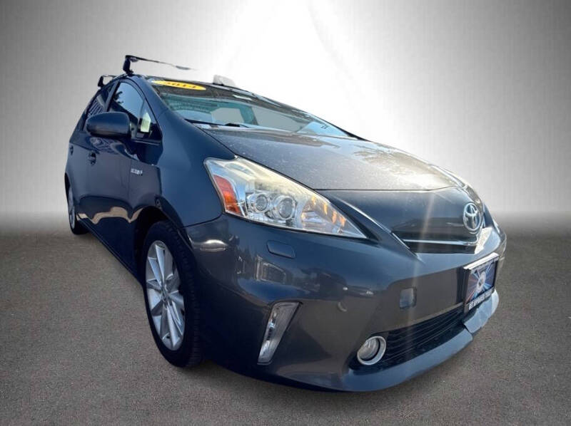 2014 Toyota Prius v