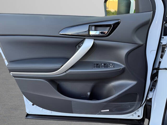 2026 Mitsubishi Eclipse Cross SE
