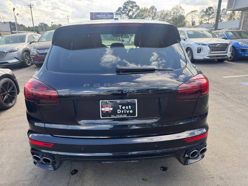 2016 Porsche Cayenne GTS