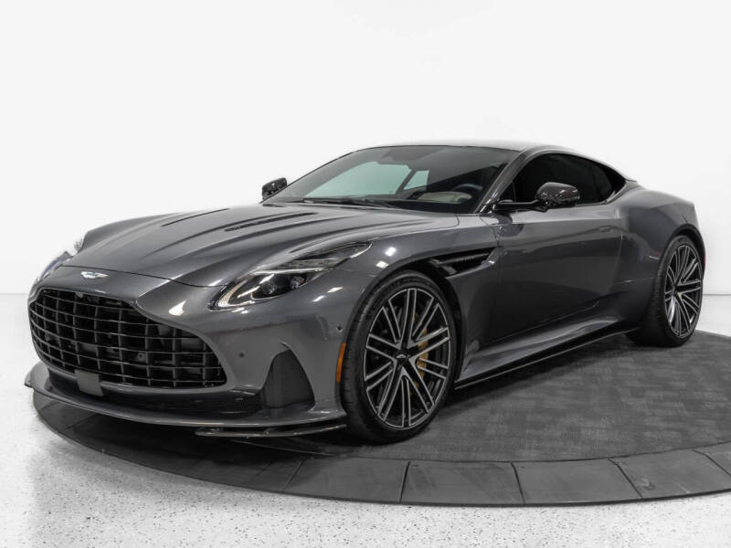 2024 Aston Martin DB12 V8