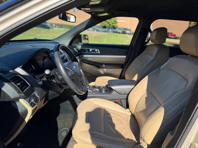 2017 Ford Explorer XLT