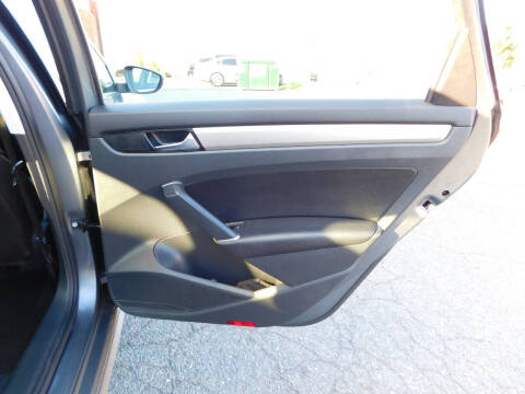 2020 Volkswagen Passat SE