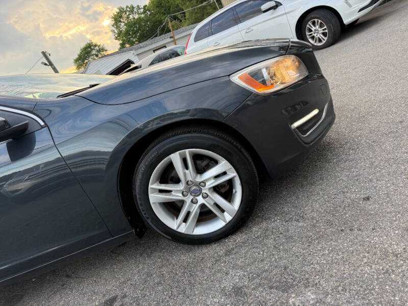 2015 Volvo S60 T5 Drive-E Premier Plus
