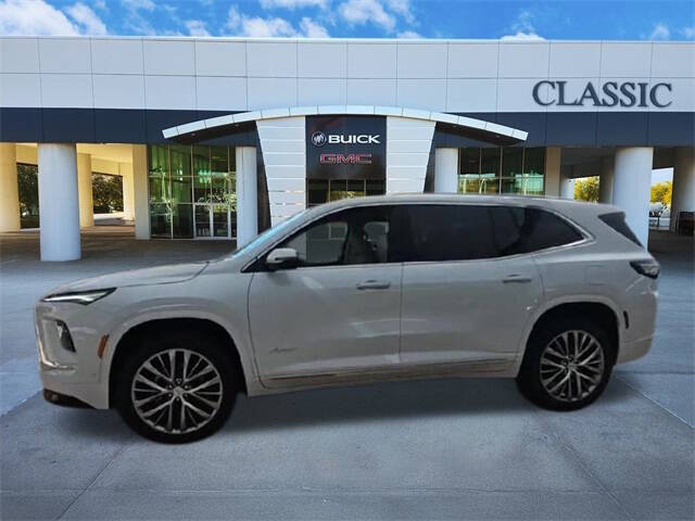 2026 Buick Enclave Avenir