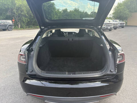 2013 Tesla Model S Performance