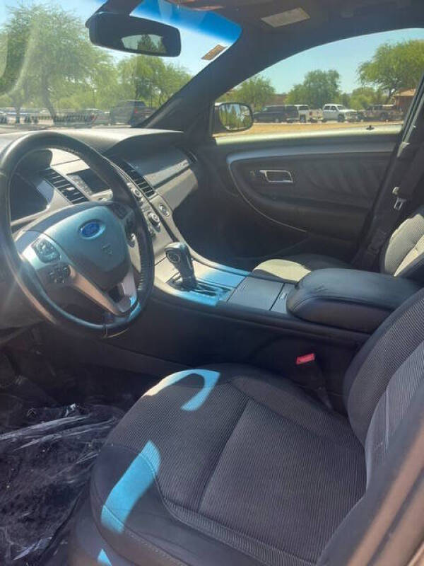 2013 Ford Taurus SEL
