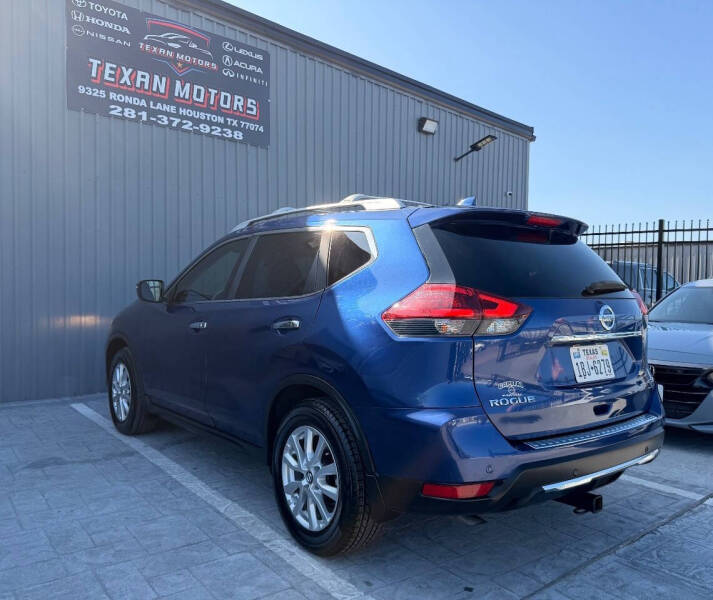 2020 Nissan Rogue SV