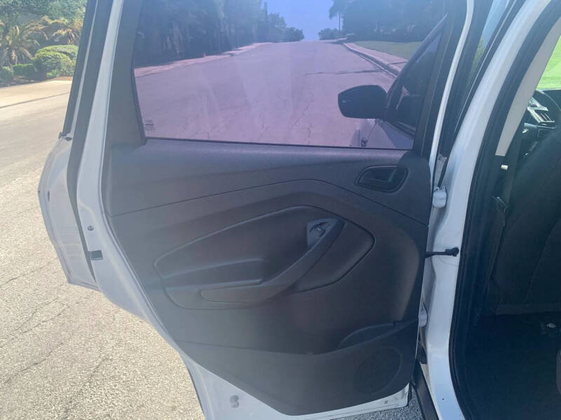 2019 Ford Escape S