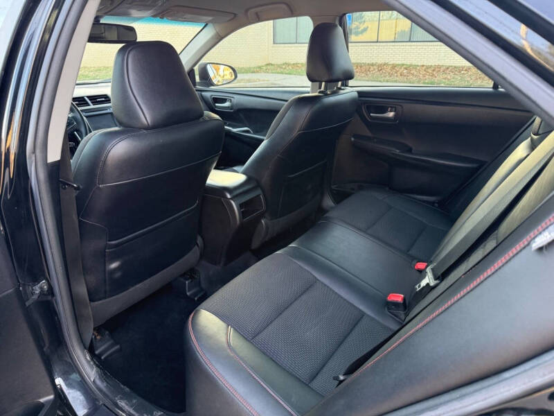 2017 Toyota Camry SE