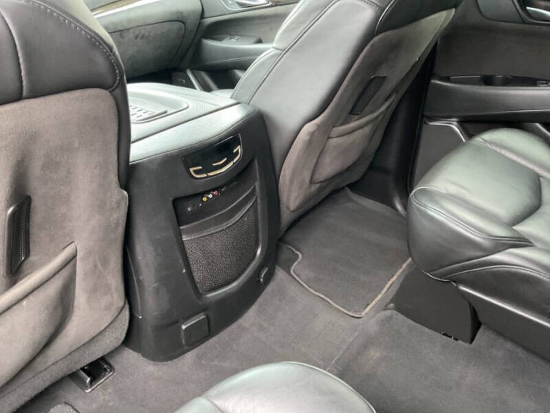 2016 Cadillac Escalade Platinum