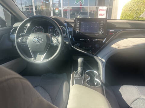 2024 Toyota Camry LE