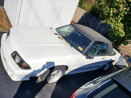 1990 Ford Mustang GT