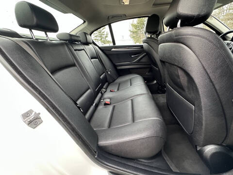 2016 BMW 5 Series 528i xDrive